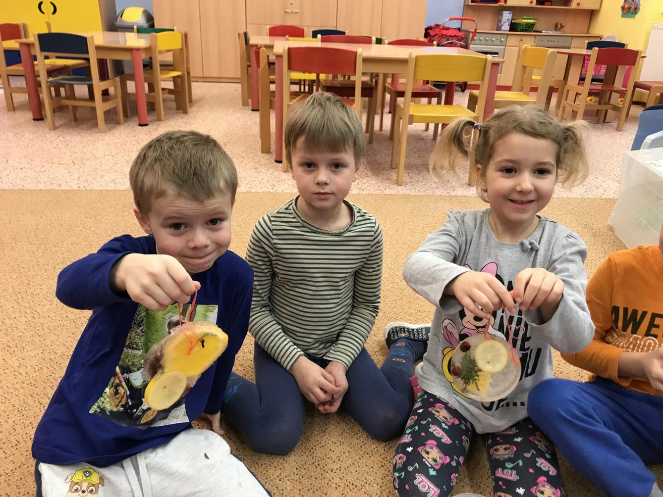 SOVIČKY: ,,VOŇAVÉ OZDOBY Z LEDU" - 23