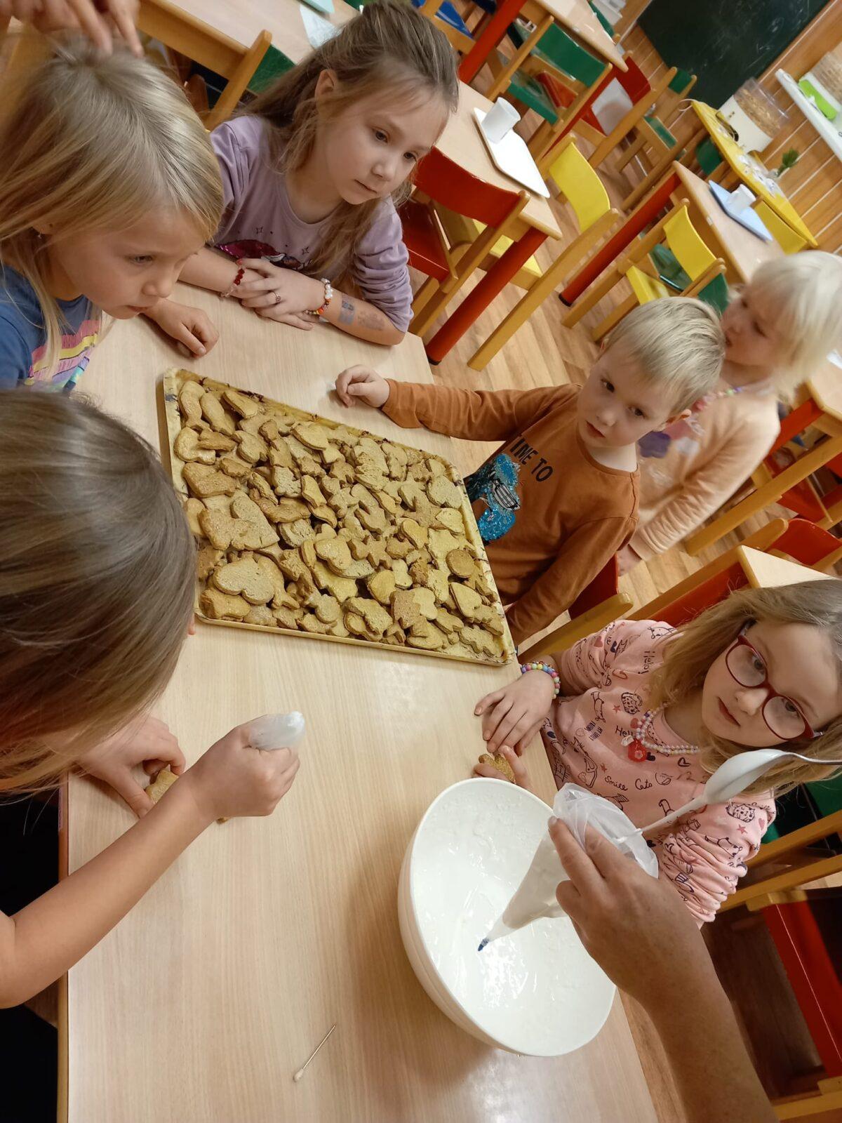 Zdobení perníčků - 6