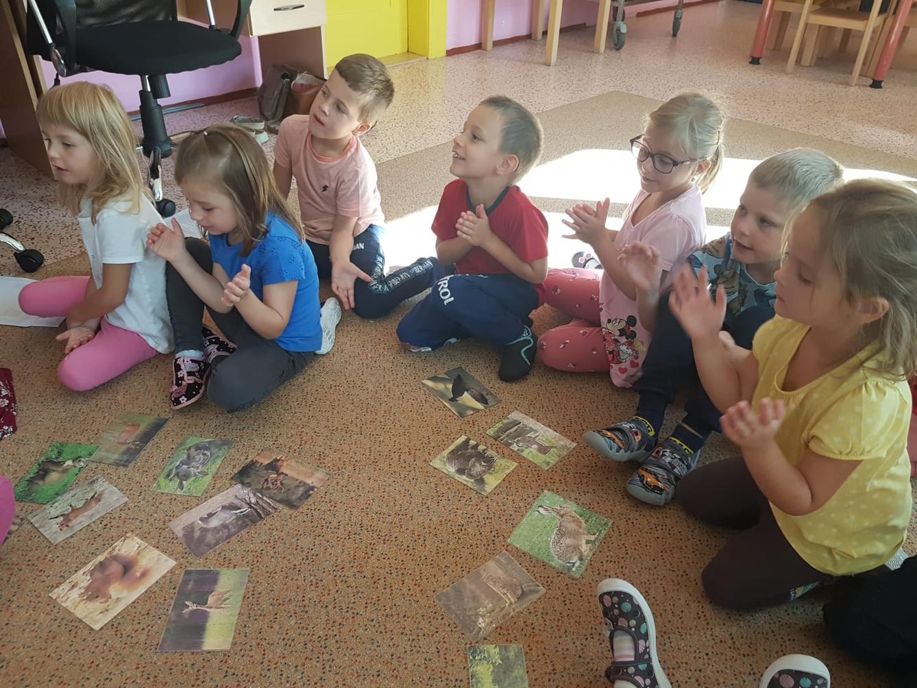 SOVIČKY: ,,LES" - 7