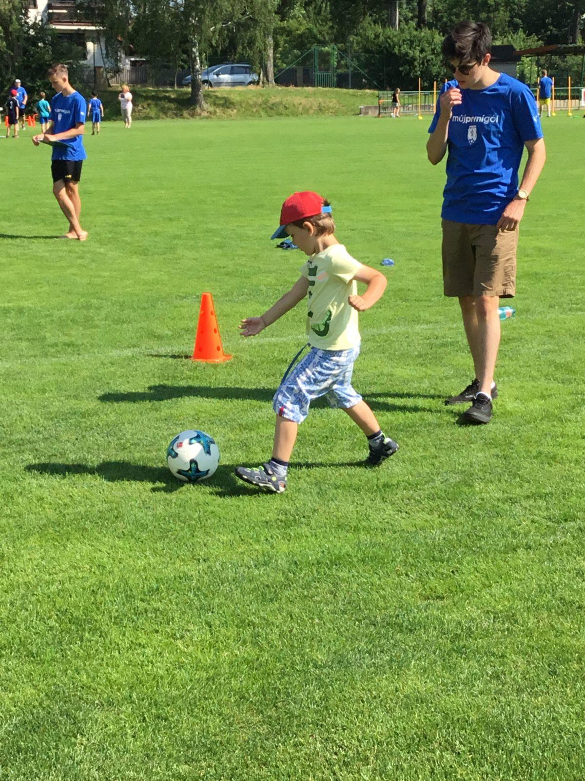 "Fotbalová hvězdička" - 48