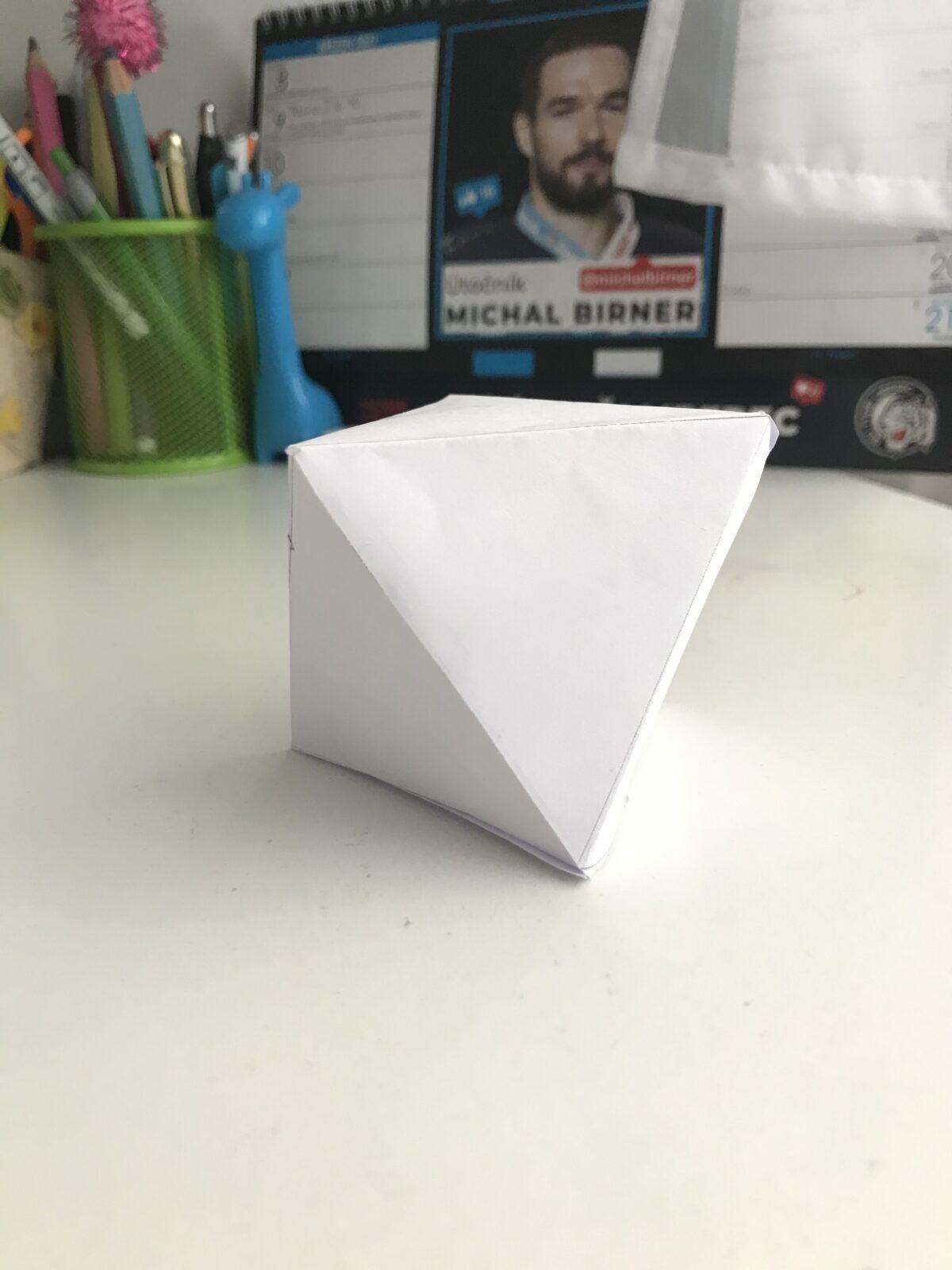 MODELY TĚLES - 9. TŘÍDA - 4