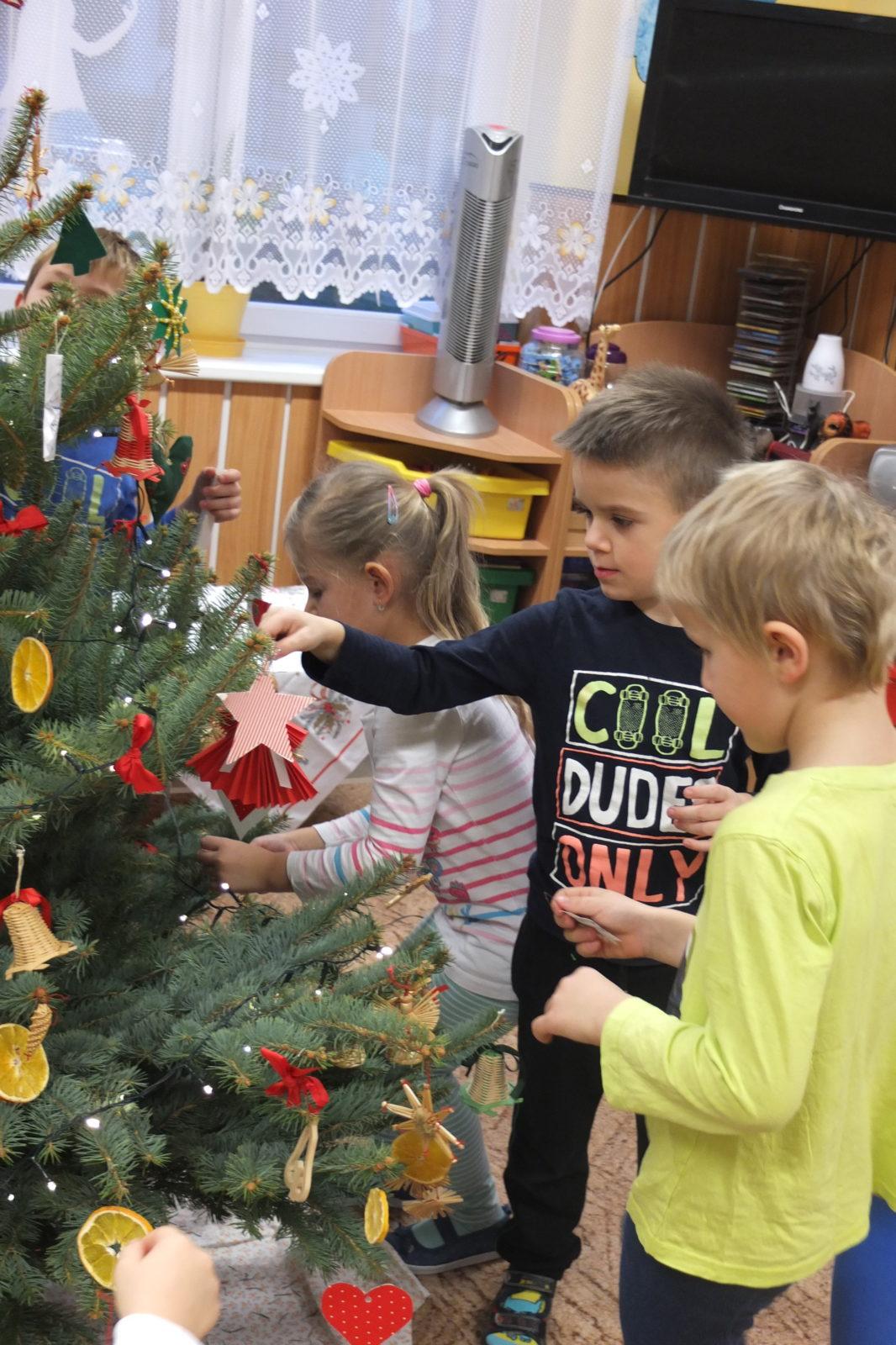 Strojení stromečku - 14