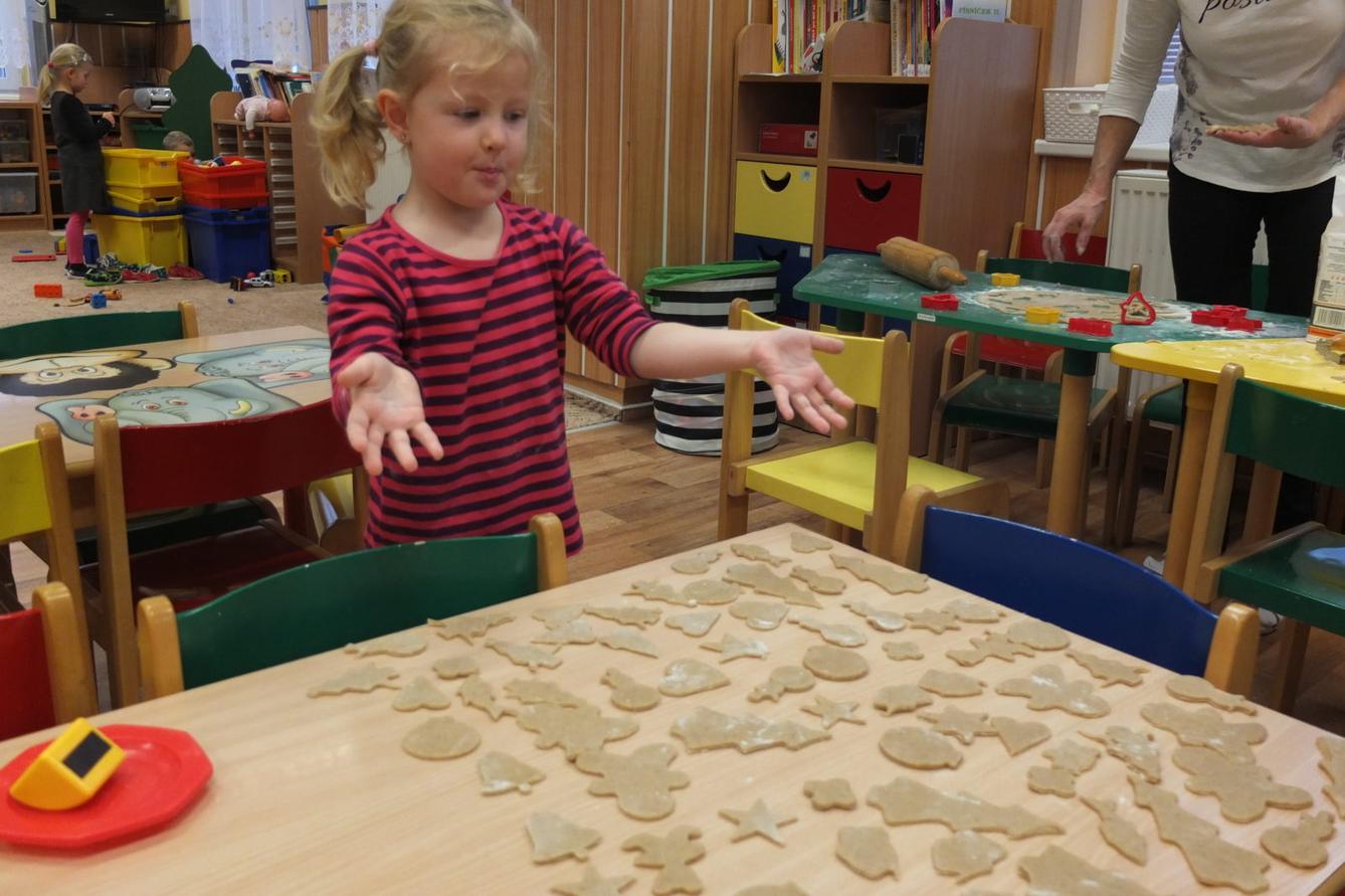 Pečení perníčků - 23