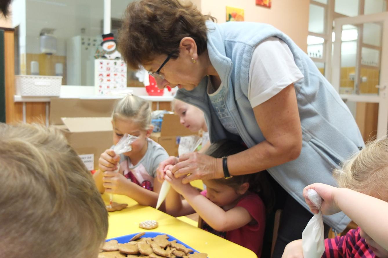 Pečení perníčků - 30