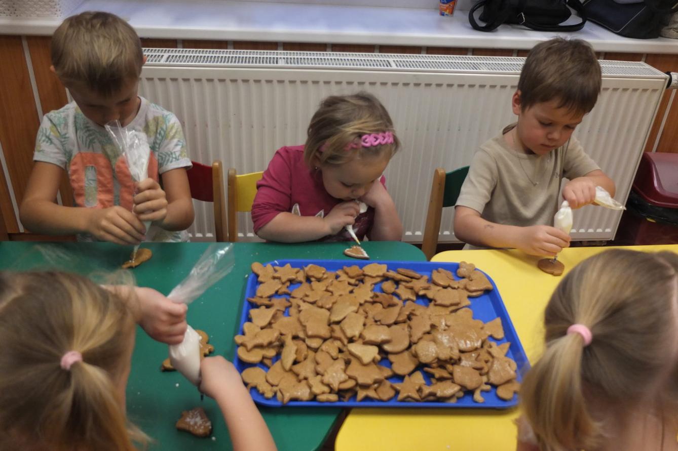 Pečení perníčků - 35