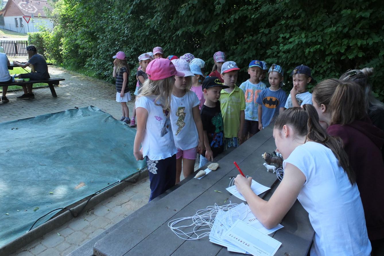 Hry s deváťáky - 1