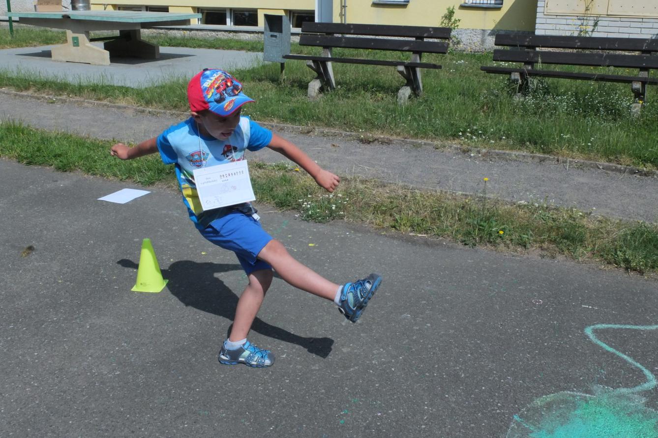 Hry s deváťáky - 18