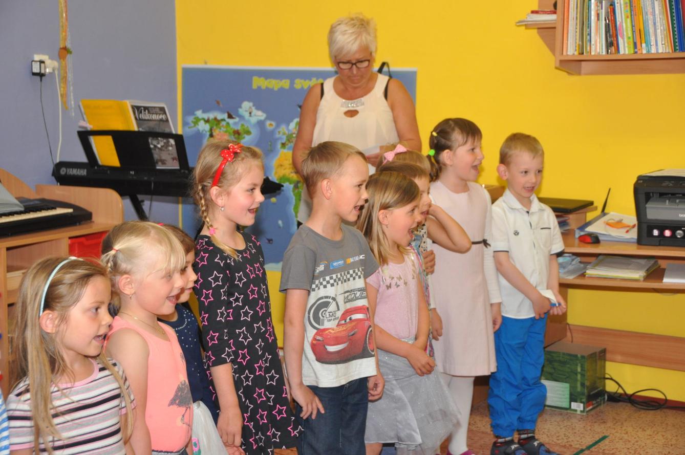 Besídka "Den maminek" - 4