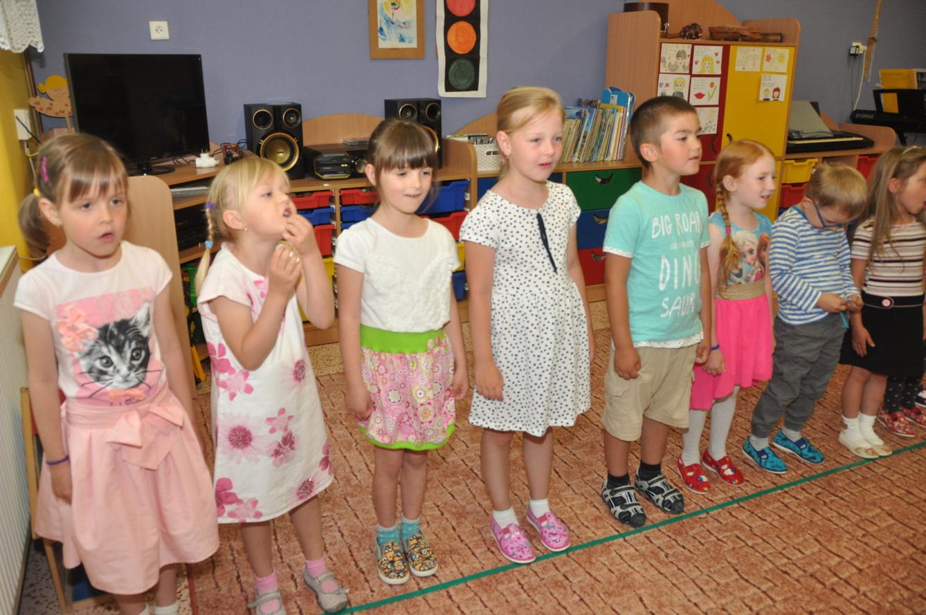 Besídka "Den maminek" - 8