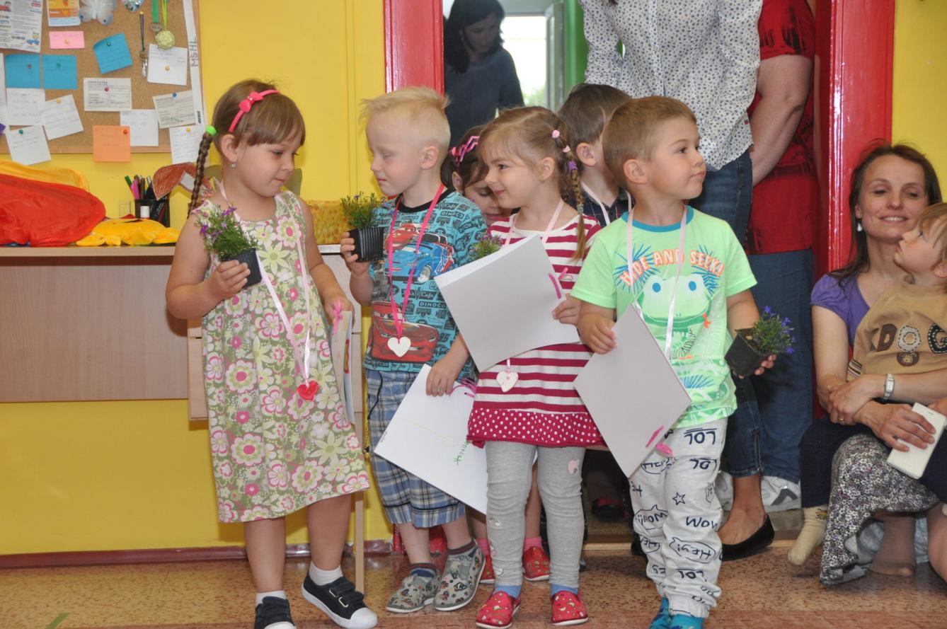 Besídka "Den maminek" - 46