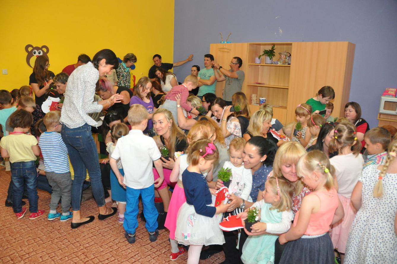 Besídka "Den maminek" - 50