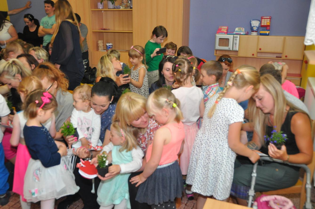 Besídka "Den maminek" - 52