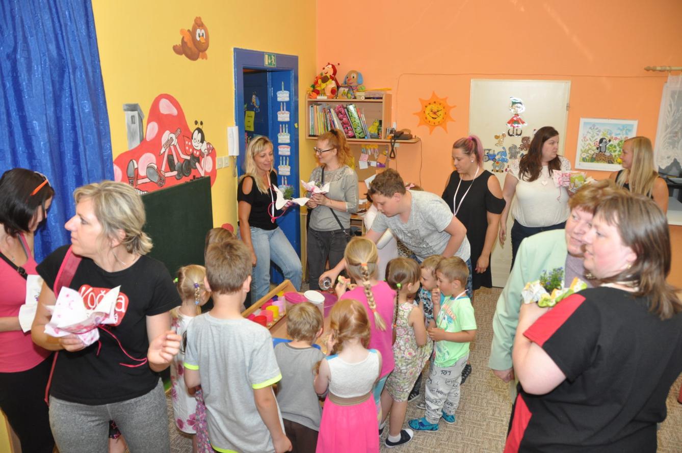 Besídka "Den maminek" - 76