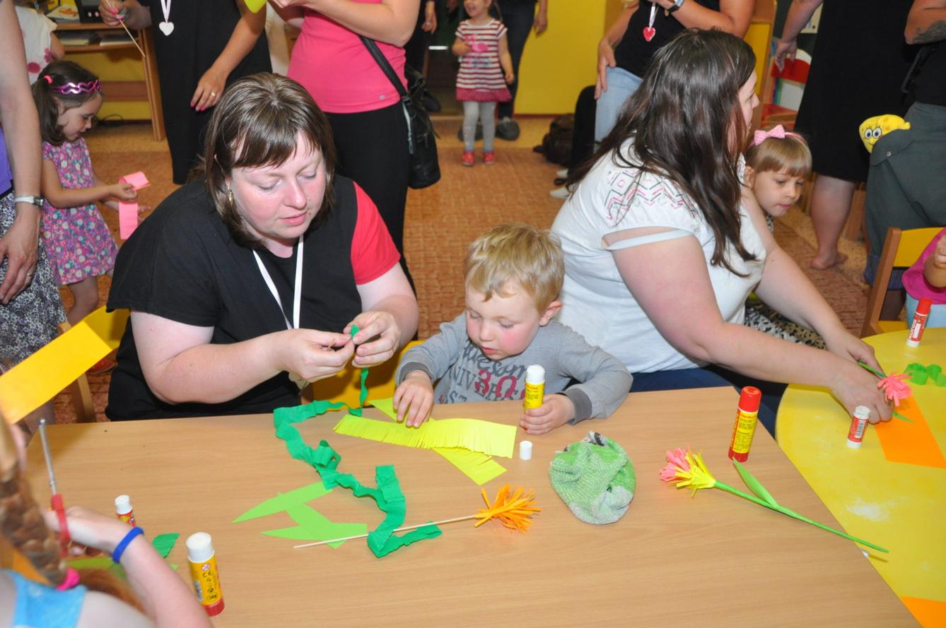 Besídka "Den maminek" - 80