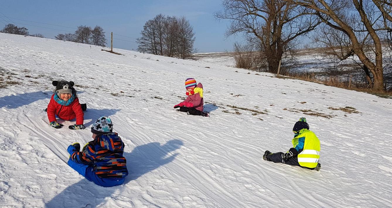 Sníh nás baví!!!!! - 24