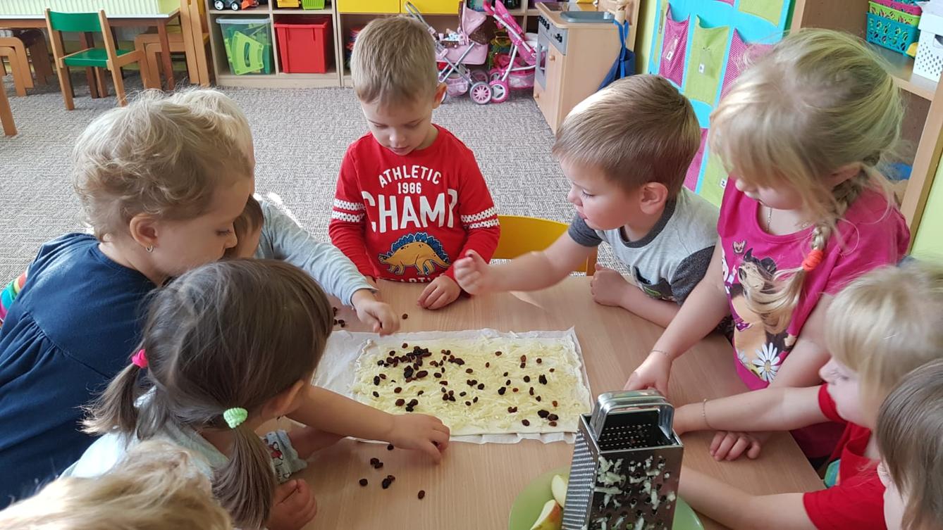 Broučci: "štrůdlíčkování" - 15