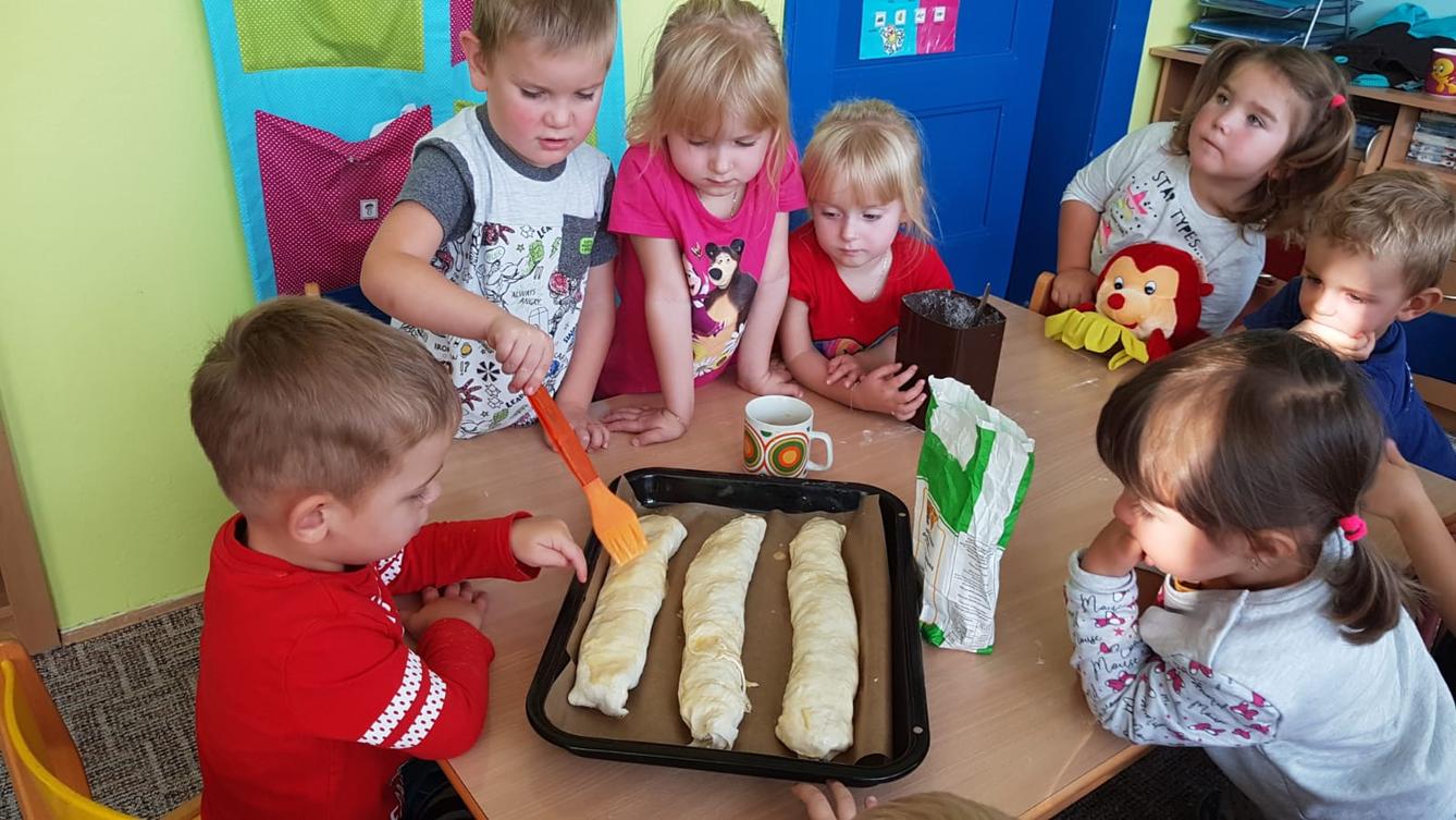 Broučci: "štrůdlíčkování" - 35