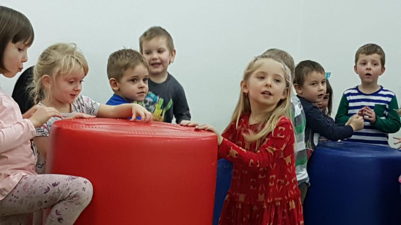 Bubenická show v MŠ - 11