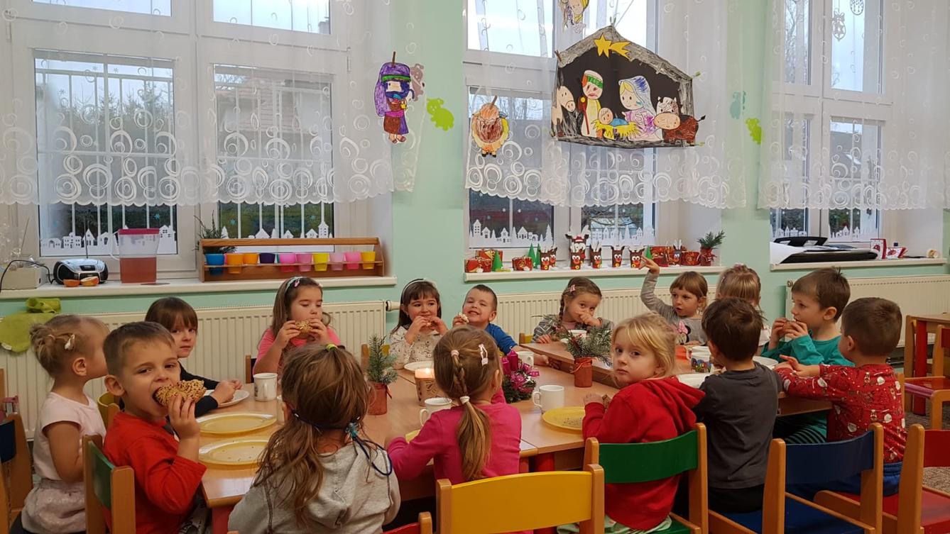 Broučci: předvánoční svačinka - 4