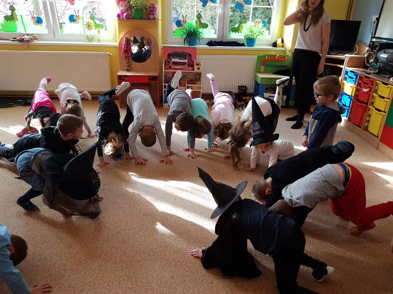 "Čarodějnický rej" :-) - 4