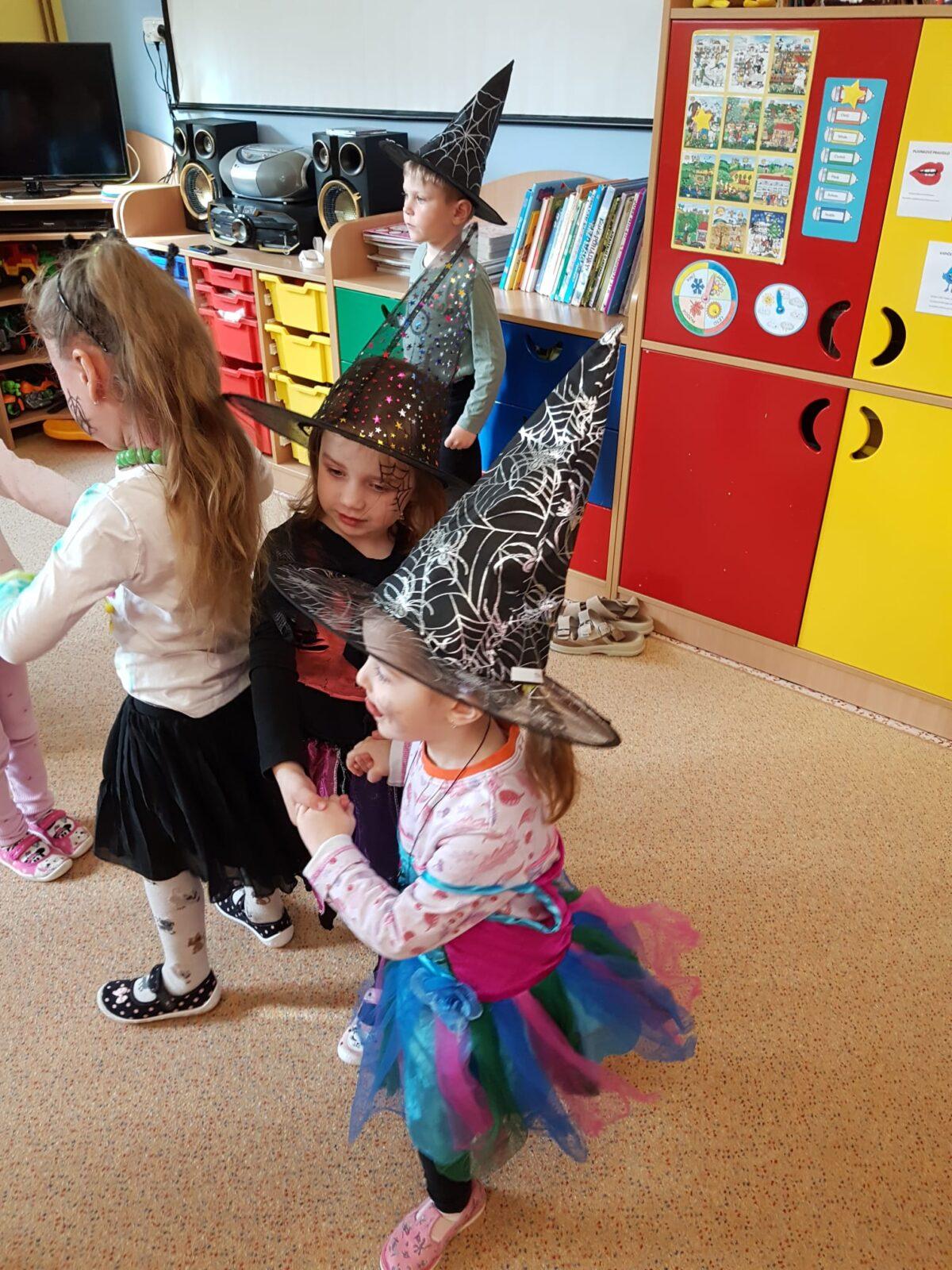 "Čarodějnický rej" :-) - 12