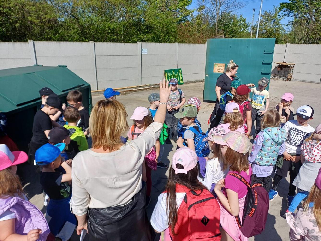 I. stupeň ZŠ a den Země - 12