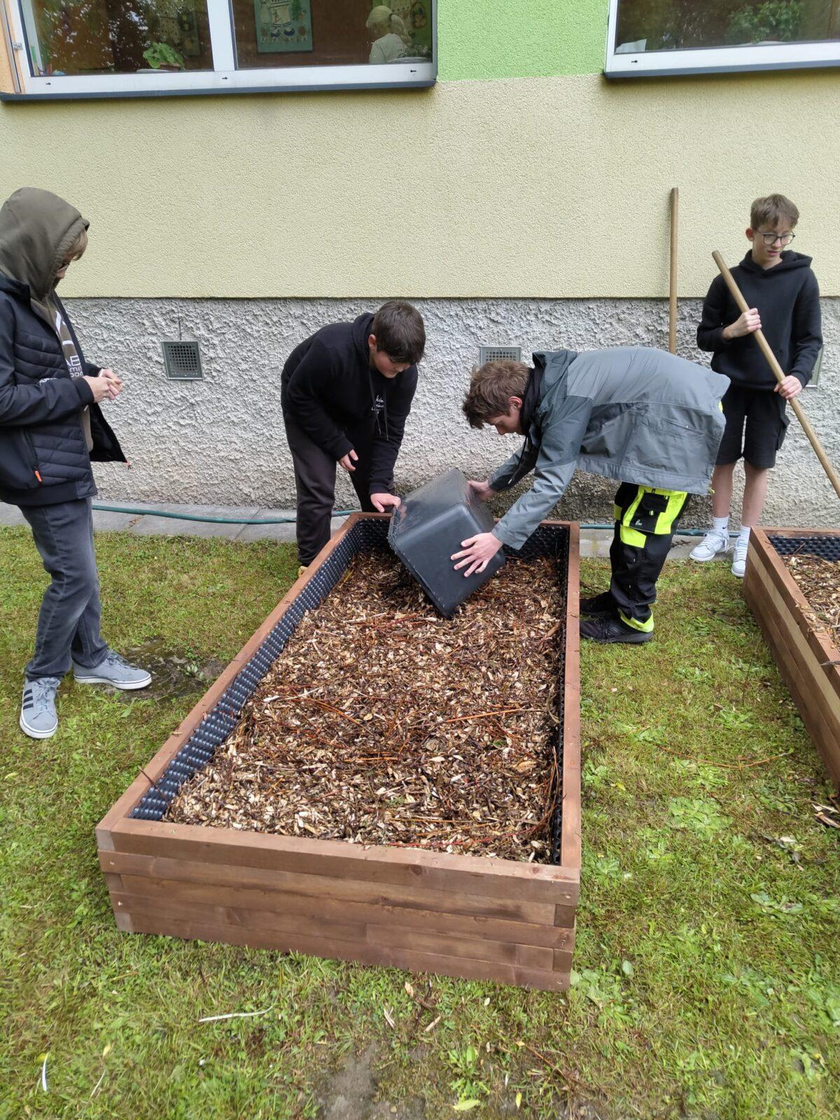 Tematická dílna - pěstování bylin a zeleniny - 3
