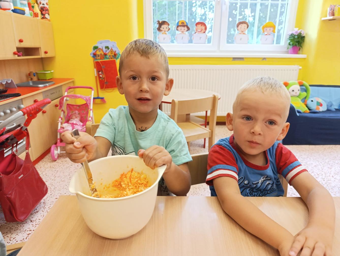 BROUČCI - HURÁ DO ŠKOLKY - 16