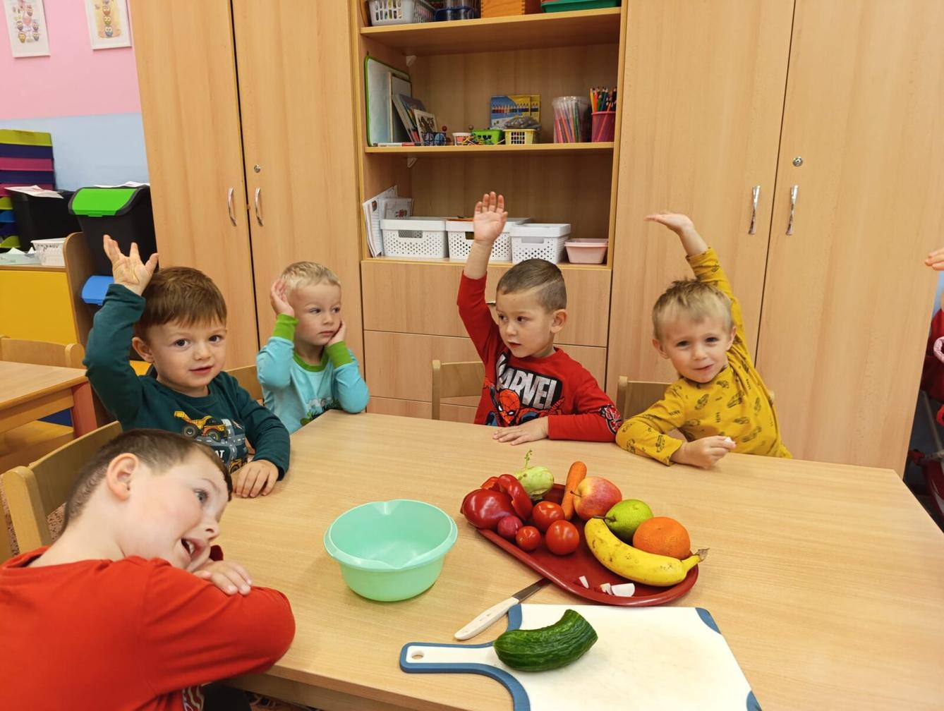 BROUČCI - VŮNĚ JABLÍČKA - 13