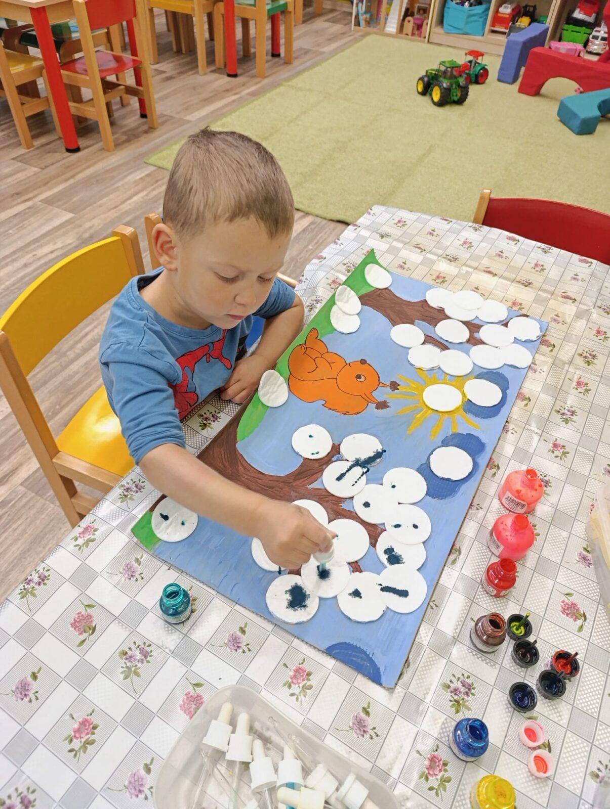 BROUČCI - VŮNĚ JABLÍČKA - 16