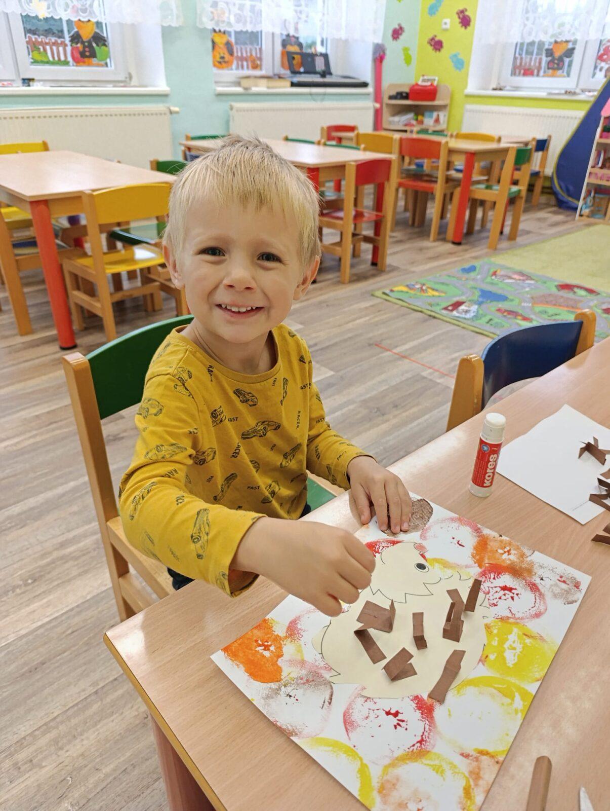 BROUČCI - VŮNĚ JABLÍČKA - 17