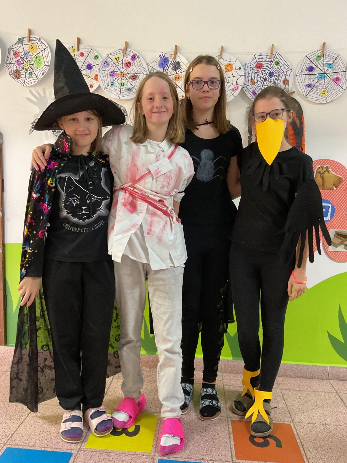 HALLOWEENSKÝ DEN - 17