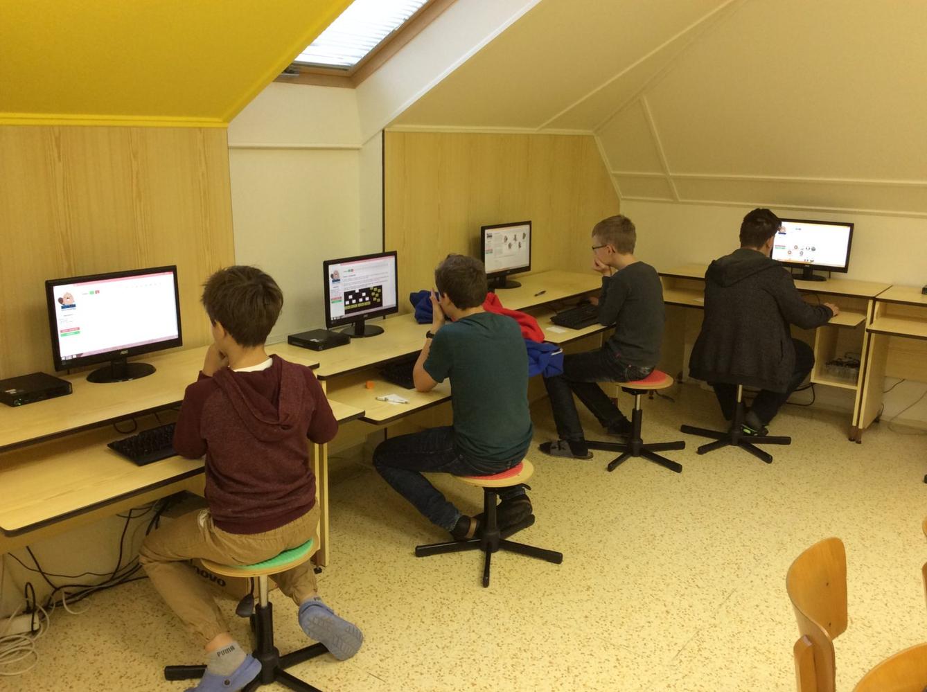 Bobřík Informatiky - 4