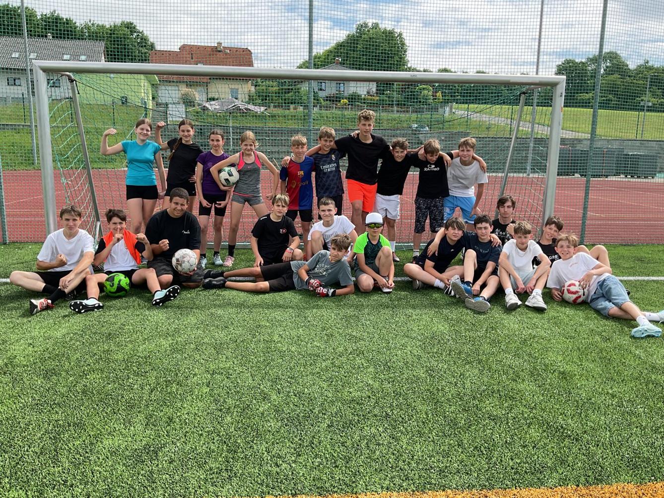 DEN ŽÁKOVSKÉ RADY - 17