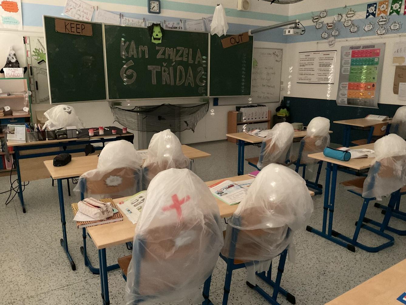 HALLOWEENSKÝ DEN - 1