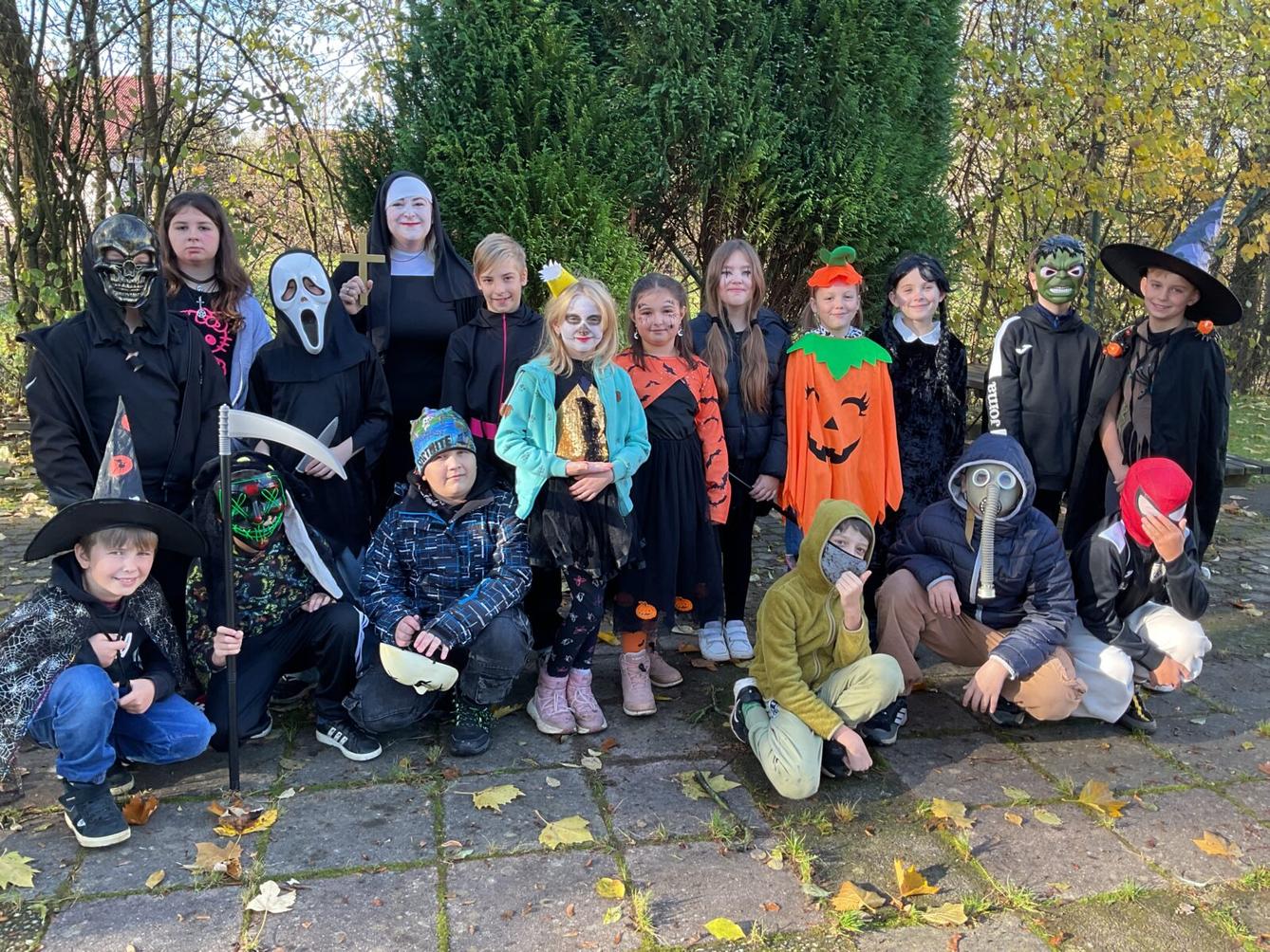 HALLOWEENSKÝ DEN - 9