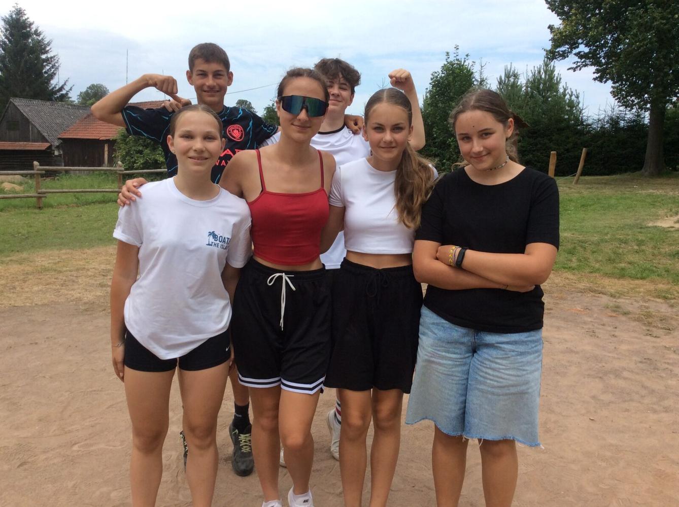 DEN ŽÁKOVSKÉ RADY - 12