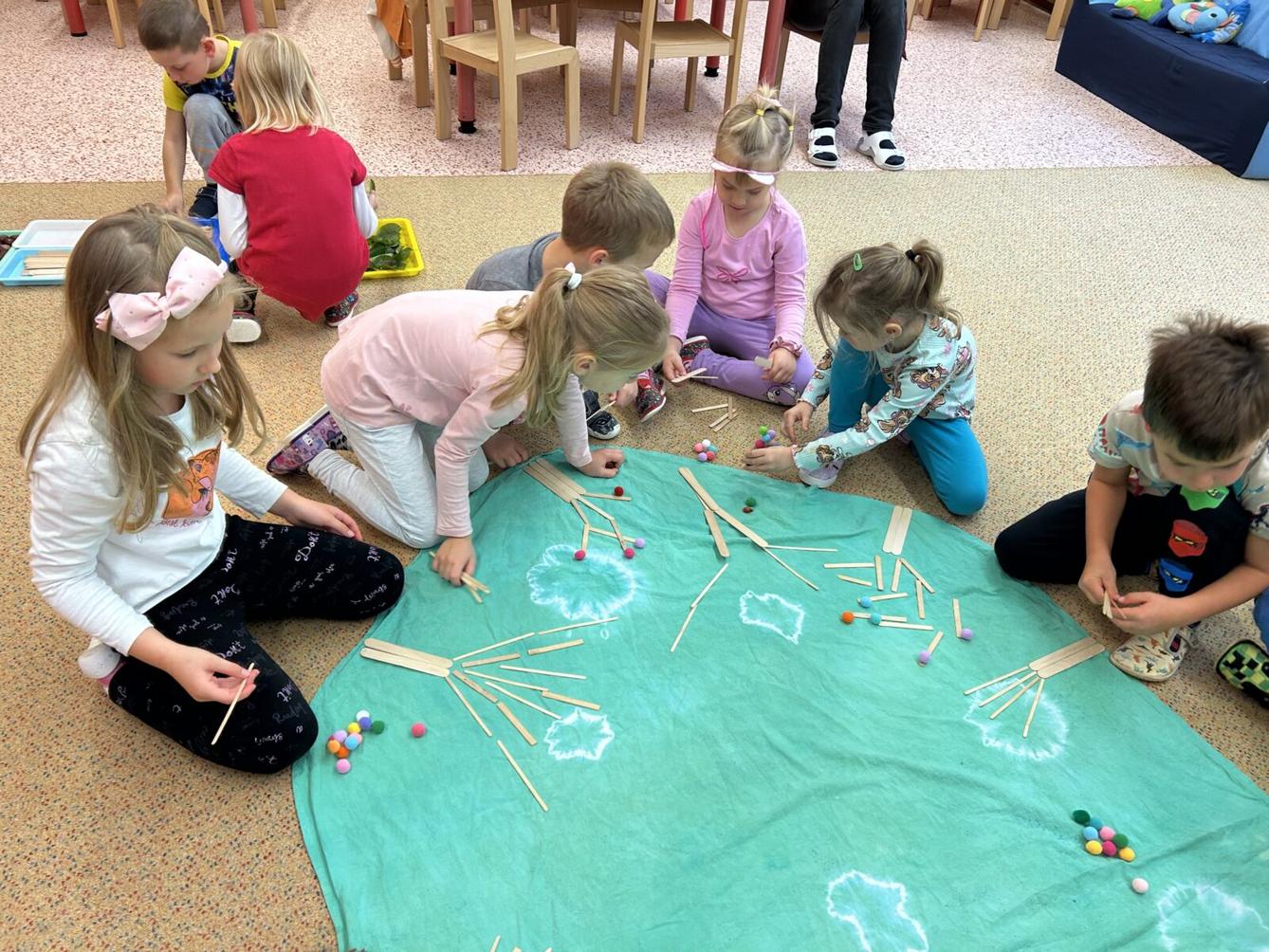 SOVIČKY: ČAS JABLÍČKOVÉ VŮNĚ - 14