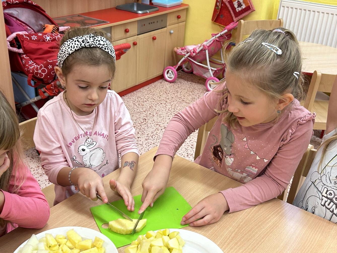 SOVIČKY: ČAS JABLÍČKOVÉ VŮNĚ - 41