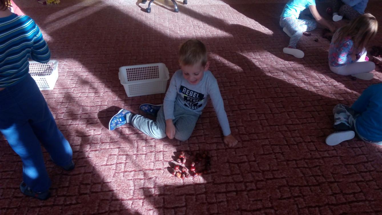 podzim u Klokánků I.- malujeme, tvoříme, hrajeme si - 10