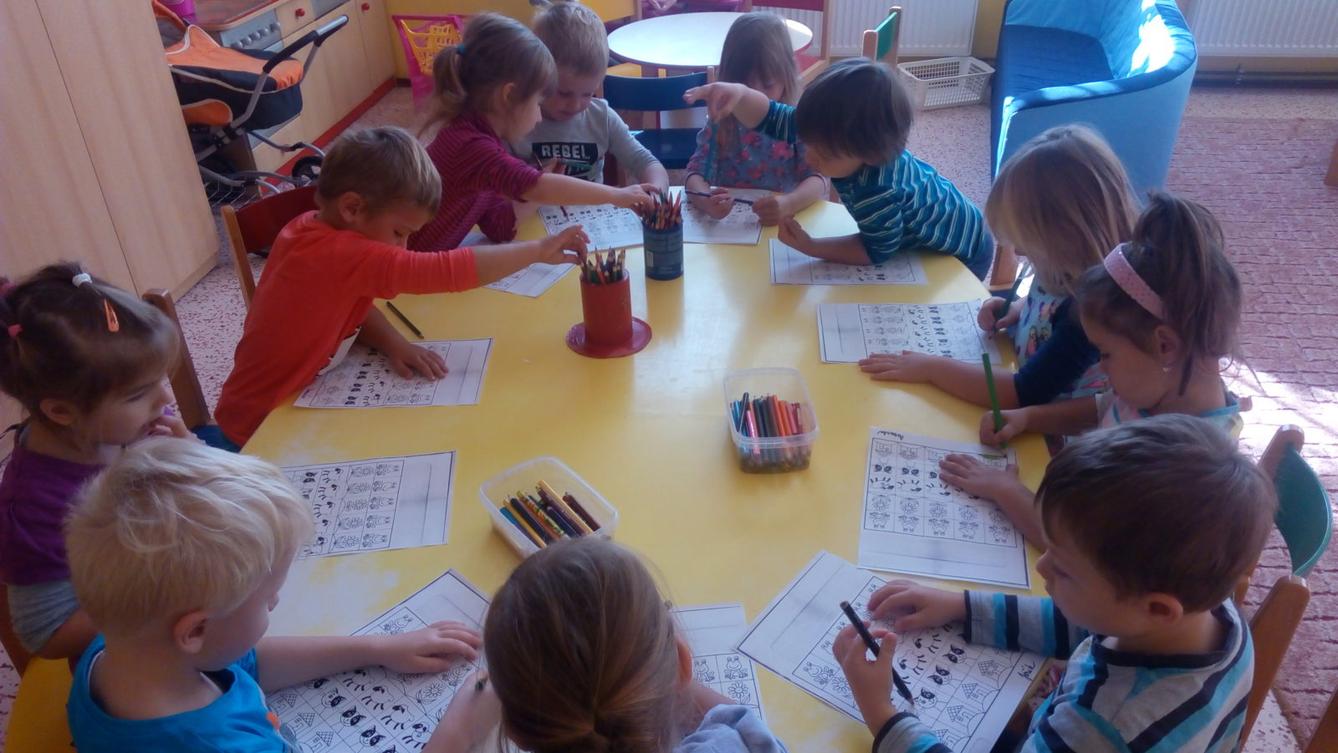 podzim u Klokánků I.- malujeme, tvoříme, hrajeme si - 14