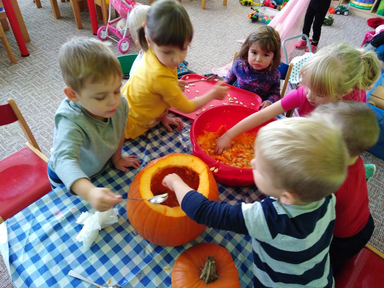 Broučci: "Dýňohrátky" - 12