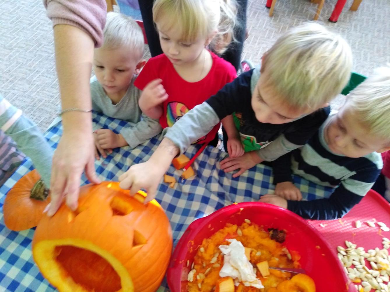 Broučci: "Dýňohrátky" - 21