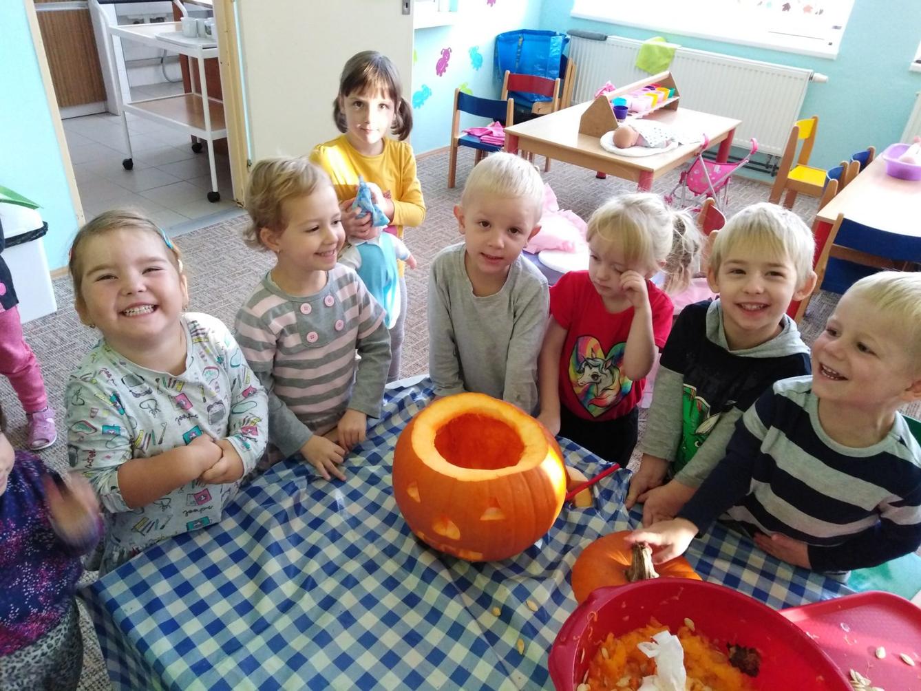 Broučci: "Dýňohrátky" - 24
