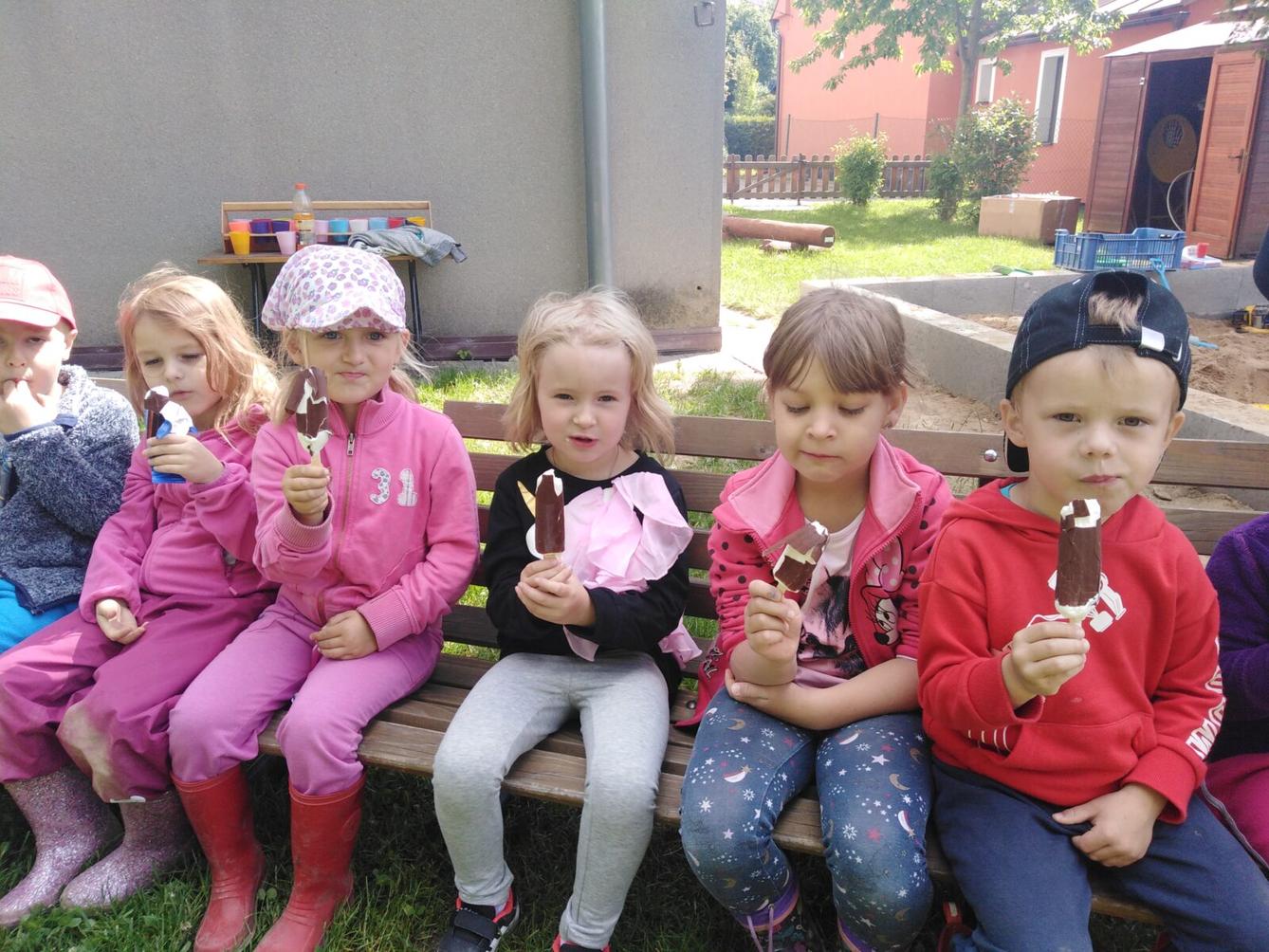 DEN DĚTÍ V MŠ:-) - 32