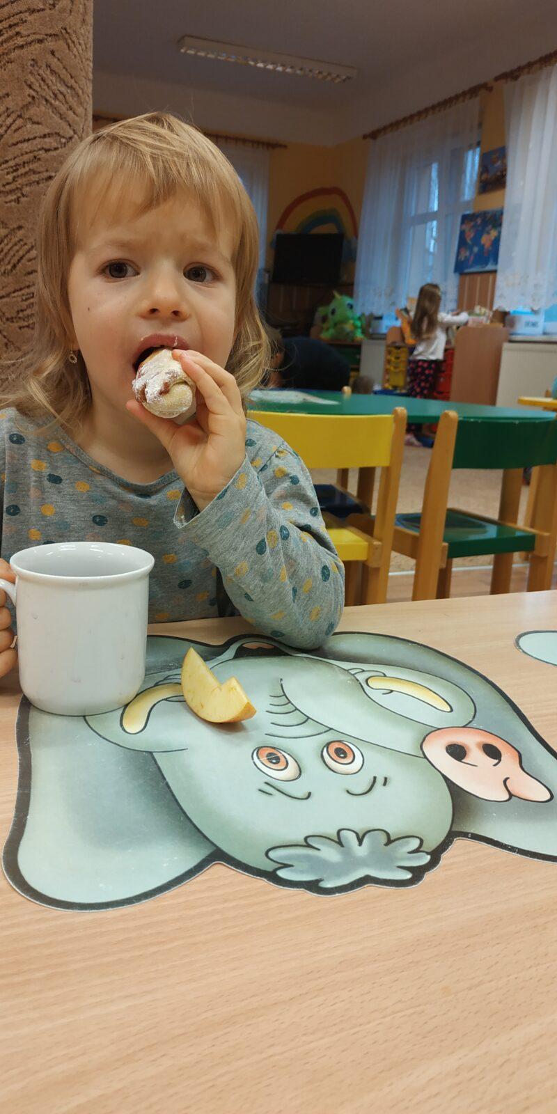 Pečení svatomartinských rohlíčků - 22