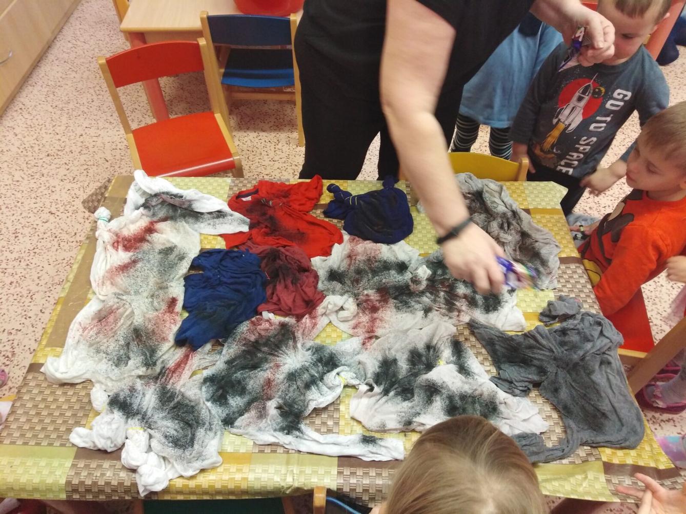 Výroba čertovských trik :-) - 17