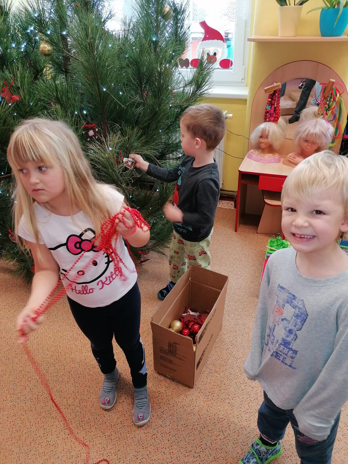 "Odstrojujeme stromeček" - 5