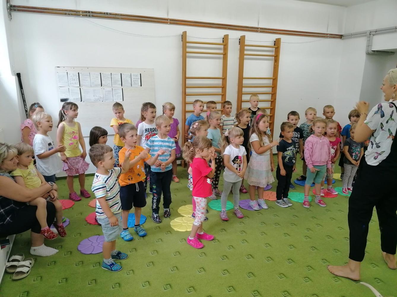 Divadélko "U DVOU SLUNCÍ" - 21