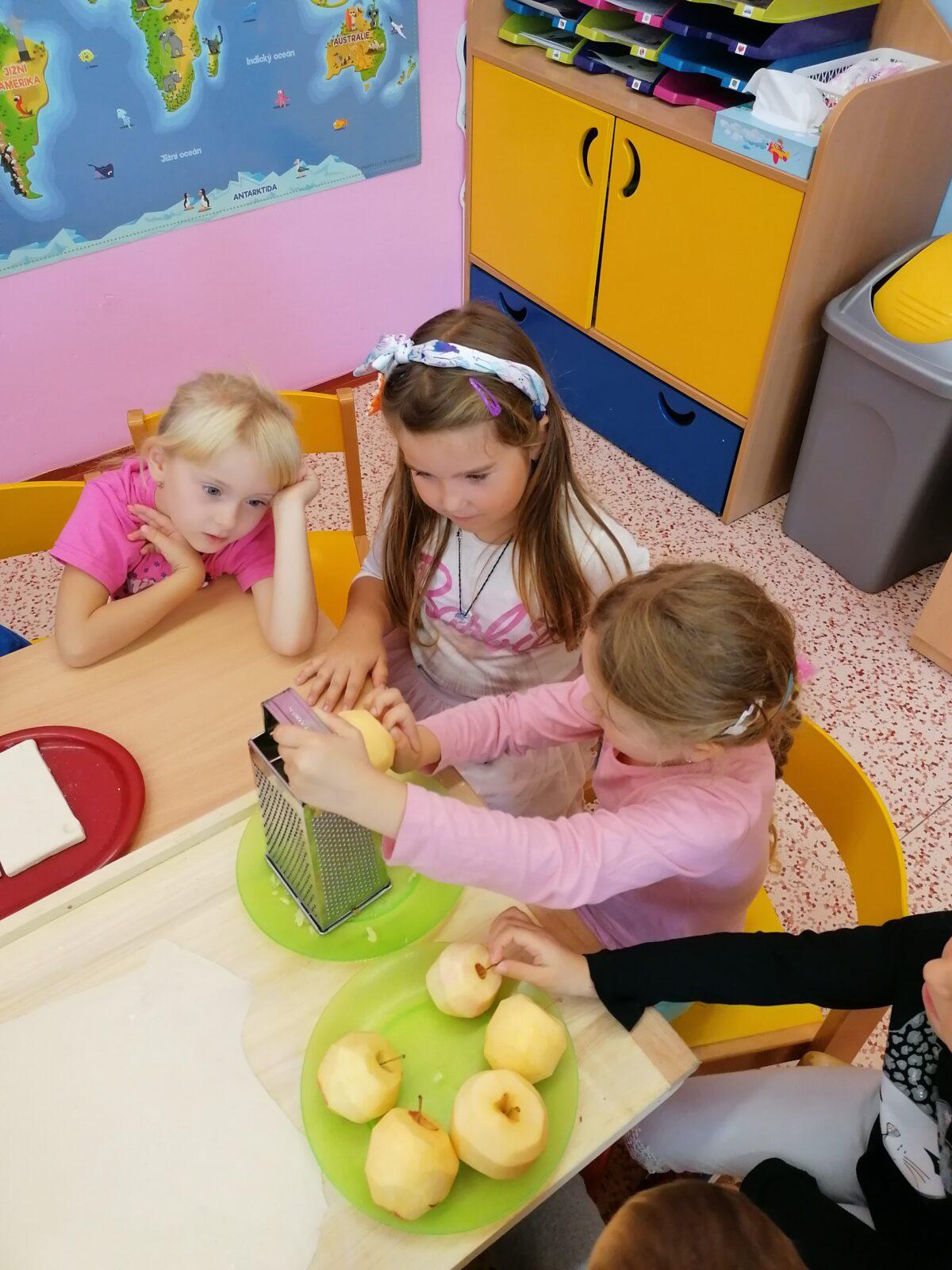 Sovičky: "Pečeme štrůdl" - 15